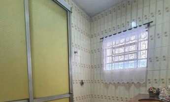 Imagem 6: VENDO ESSA CASA NO CENTRO PRÓXIMO A PRAÇA DA SAUDADE