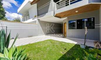 Imagem 2: SOBRADO SHOW COM 4 QUARTOS, SUÍTE E CHURRASQUEIRA!