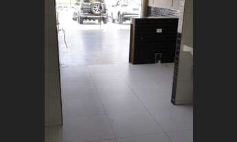 Imagem 6: Loja na Praça Ana Lucia Magalhães