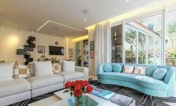 Imagem 6: Sobrado Altíssimo Padrão 5 suítes 5 Vagas à Venda em Jardim Petrópolis