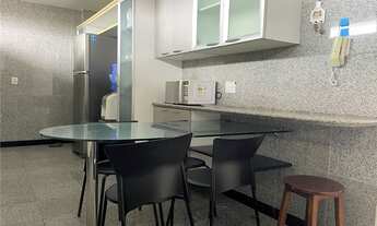 Imagem 6: Apartamento com 4 quartos, sendo duas suítes, mais DCE, com 251,45m para locação no Bessa