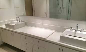 Imagem 7: Apartamento à venda em Higienópolis com 170m², 3 quartos