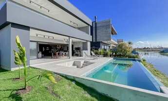 Imagem 7: Casa à Venda em Condomínio Fechado