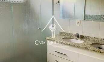 Imagem 7: Excelente sobrado em condomínio no Canadá, cozinha montada, área de lazer