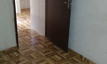 Imagem 6: Aluga se uma casa no alto santa terezinha