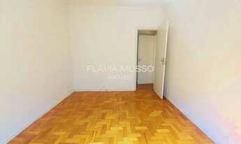 Imagem 6: Apartamento à venda na quadra da praia de Icaraí com 95 m2 e 2 quartos no melhor ponto do