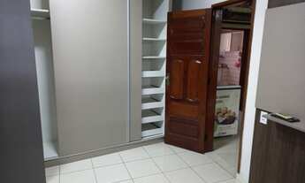 Imagem 4: Casa para aluguel e venda possui 476 metros quadrados com 3 quartos