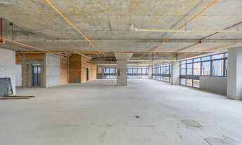 Imagem 3: Sala comercial no Cabral - ARYA1