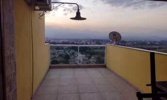 Imagem 3: Vendo excelente casa 4 quartos, 2 suítes Com linda vista para serra