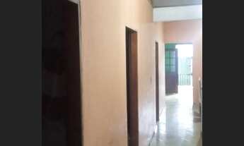 Imagem 5: Casa com 4/4 no conjunto carmelândia