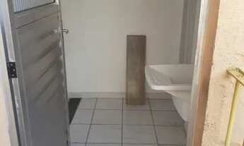 Imagem 1: Casa dois cômodos e cozinha cangaiba penha