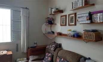 Imagem: Casa ampla e conservada em Parque São Domingos