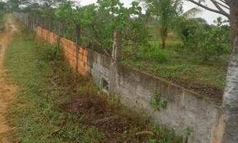 Imagem 2: Vendo uma casa com duas tarefa de terra