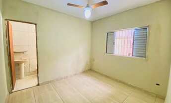 Imagem 6: Casa para venda com 70 metros quadrados com 2 quartos em Melvi - Praia Grande - SP