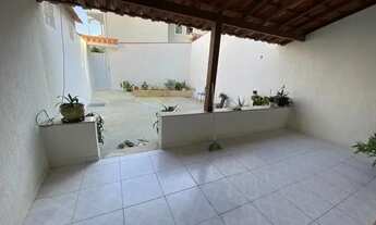 Imagem 3: G_ Vendo casa urgente, dispenso curiosos