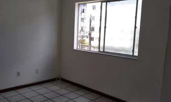 Imagem 2: Apartamento vale dos lagos terceiro andar 700.00 Rua Amilton santos G