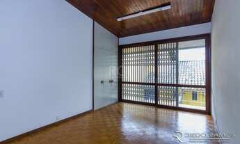 Imagem 5: Casa para Venda - 1820m², 3 dormitórios, sendo 1 suites, 12 vagas - Menino Deus