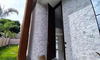 Imagem 5: Casa de condomínio para venda possui 464 metros quadrados com 4 quartos