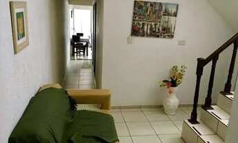 Imagem 2: Quarto individual e mobiliado