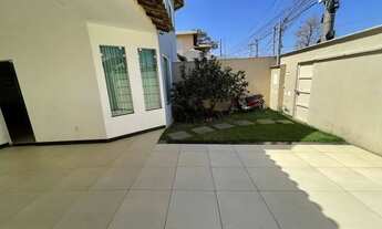 Imagem: Casa com 3 dormitórios à venda em Contagem