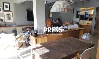 Imagem 2: PORTO ALEGRE - Casa Padrão - TRÊS FIGUEIRAS