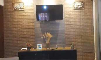 Imagem 2: Venda Casa com 3 dormitórios