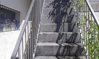 Imagem 2: Alugo quarto com suíte + varanda + vaga de garagem