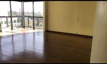 Imagem 2: Apartamento para aluguel e venda tem 222 metros quadrados com 4 quartos