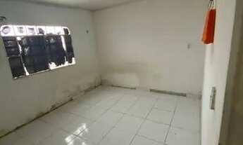 Imagem 6: Desocupada, Ótimo Imóvel de 02 Quartos, Próx a Avenida das Flores