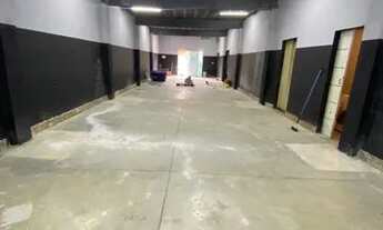 Imagem 2: Ponto comercial Galpão / depósito com aluguel por R$2.000 /mês