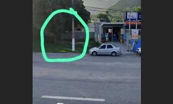 Imagem 3: Ótimo terreno com projeto de 4 lojas na Rodovia RJ 106