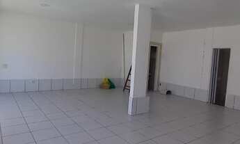 Imagem 5: Ponto comercial/Loja/Box para aluguel com 61 metros quadrados em Aquarius (Tamoios) - Cabo