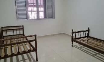 Imagem 7: CASA EM LOCALIZAÇÃO RARA! EM MENOS DE 250 METROS DO MAR, COM AMPLO TERRENO E COMODOS BEM D