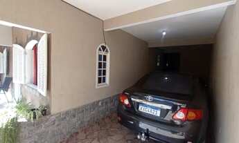 Imagem 4: Sobrado para venda tem 240 metros quadrados com 4 quartos em Floriano - Barra Mansa - RJ