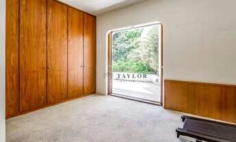 Imagem 16: Casa assobradada ao lado do Parque Alfredo Volpi e Jockey Club