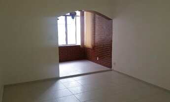 Imagem 2: Alugado )Excelente apartamento em Presidente Backer Icaraí