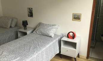 Imagem 2: Alugo quitinete mobiliada no Centro de Nova Friburgo, sem taxa de condomínio