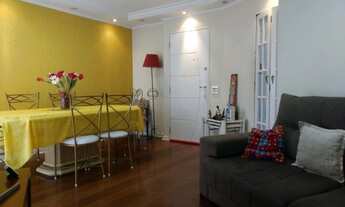 Imagem 2: Ampla área de lazer com quadra poliesportiva e excelente piscina