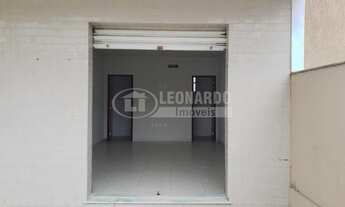 Imagem: LOJA BEM LOCALIZADA, XV DE NOVEMBRO, ARARUAMA