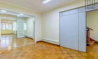 Imagem: Espaçosa Casa para Aluguel na Vila Mariana