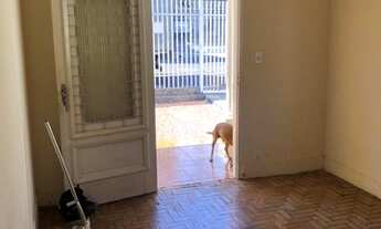 Imagem 4: CASA COM EDICULA