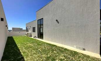 Imagem 5: Casa para venda possui 165 metros quadrados com 3 quartos em Centro - Vespasiano - MG