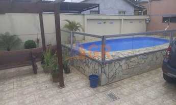 Imagem 5: Casa para Venda em Colombo, Guaraituba, 4 dormitórios, 1 suíte, 3 banheiros, 2 vagas