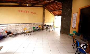 Imagem 2: Casa para venda tem 200 metros quadrados com 4 quartos em Vilas do Atlântico - Lauro de Fr