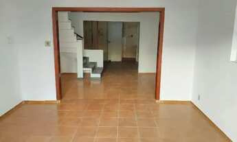 Imagem: Sobrado à venda no Jardim Regina na Rua