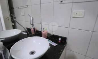 Imagem 3: Apartamento 02 dormitórios e 01 vaga de garagem - ila Dom Pedro II / Parada Inglesa - SP