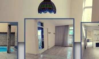 Imagem: Casa no centro de Três Rios RJ