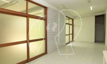 Imagem 4: Casa para fins comerciais, ótima localização, 03 quartos (Sendo 01 suíte), gabinete com ba