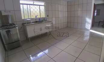 Imagem 3: Casa para aluguel possui 94 metros quadrados com 4 quartos