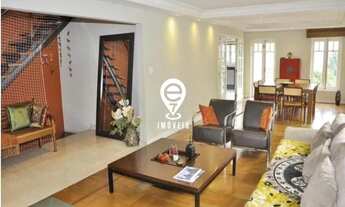 Imagem: Sobrado à venda, 4 quartos, 1 suíte, 4